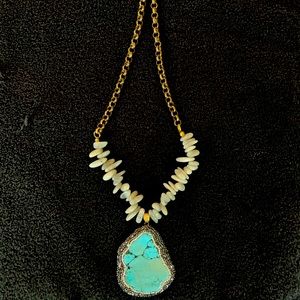 Fabulina Necklace 18 inch Turquoise